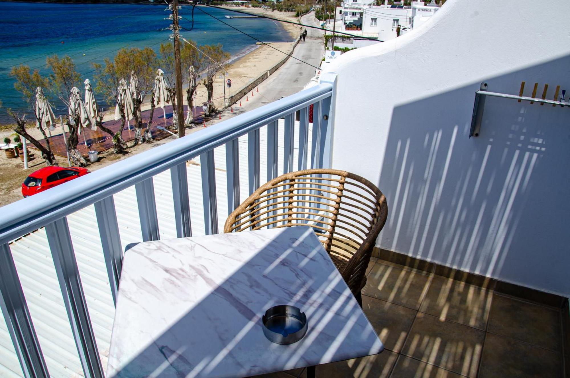 Hotel Livadia Parikia  Bagian luar foto