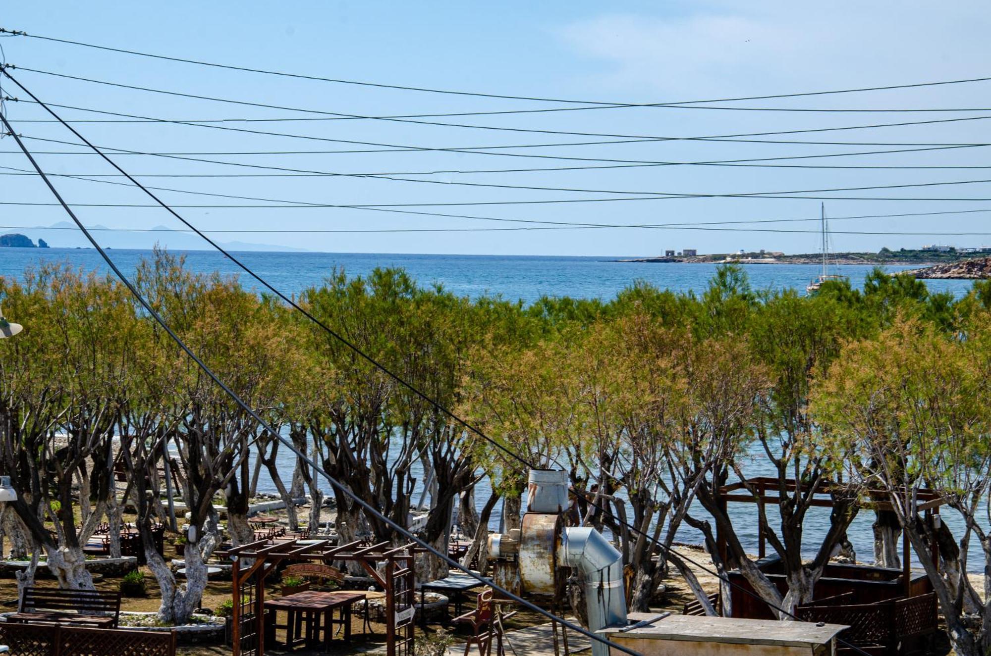 Hotel Livadia Parikia  Bagian luar foto