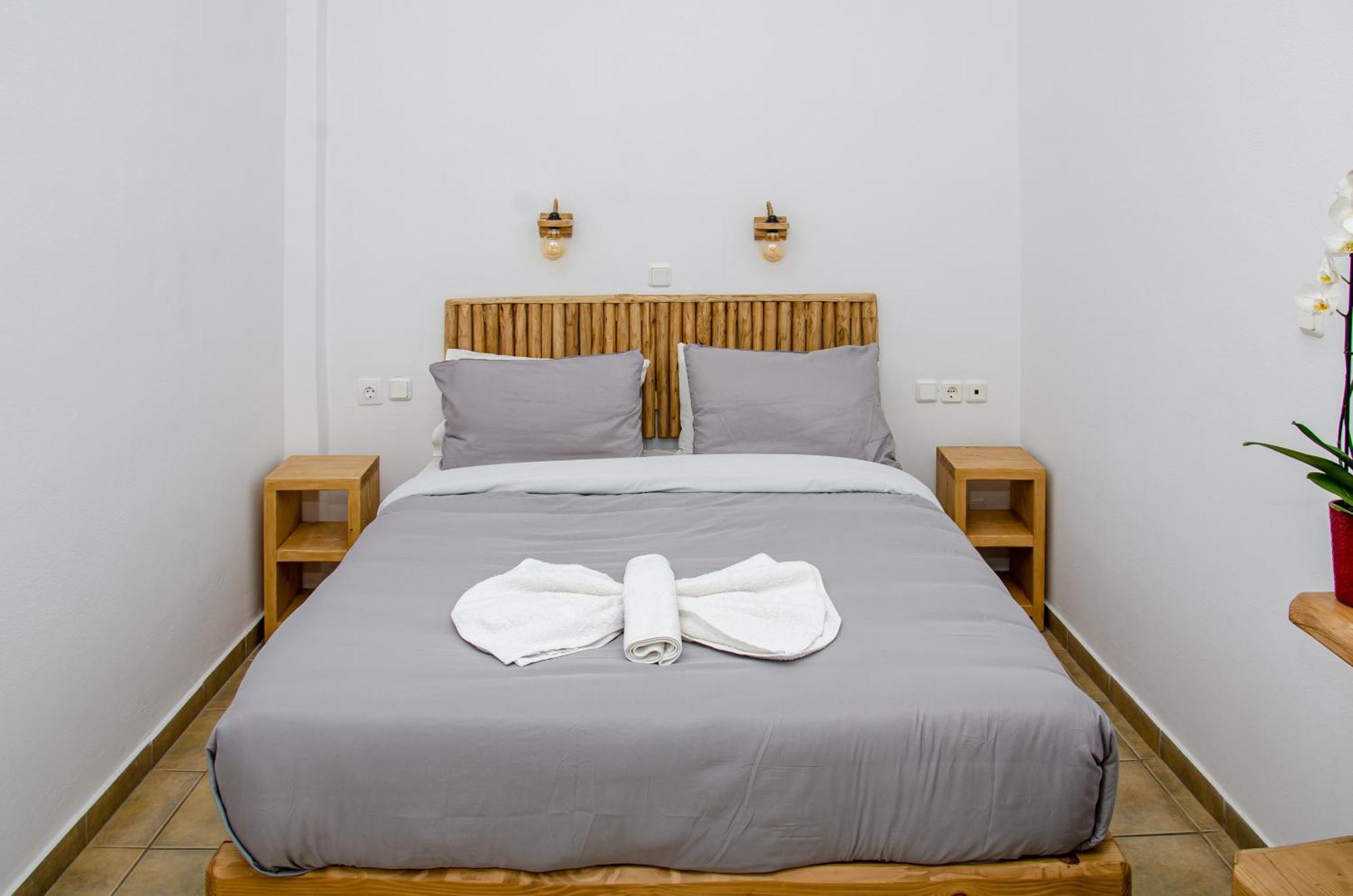 Hotel Livadia Parikia  Bagian luar foto