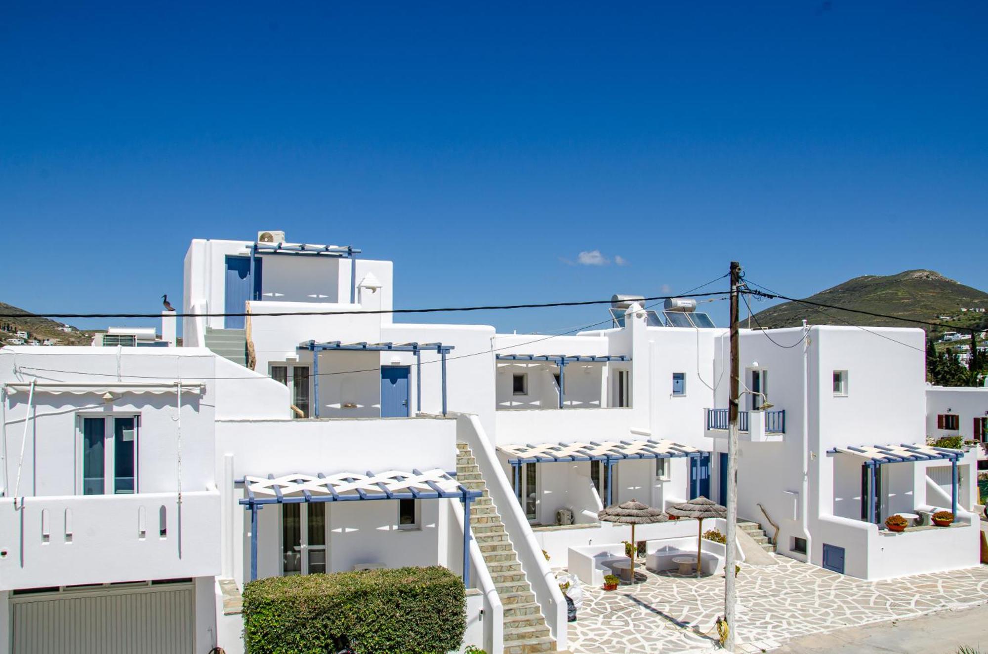 Hotel Livadia Parikia  Bagian luar foto